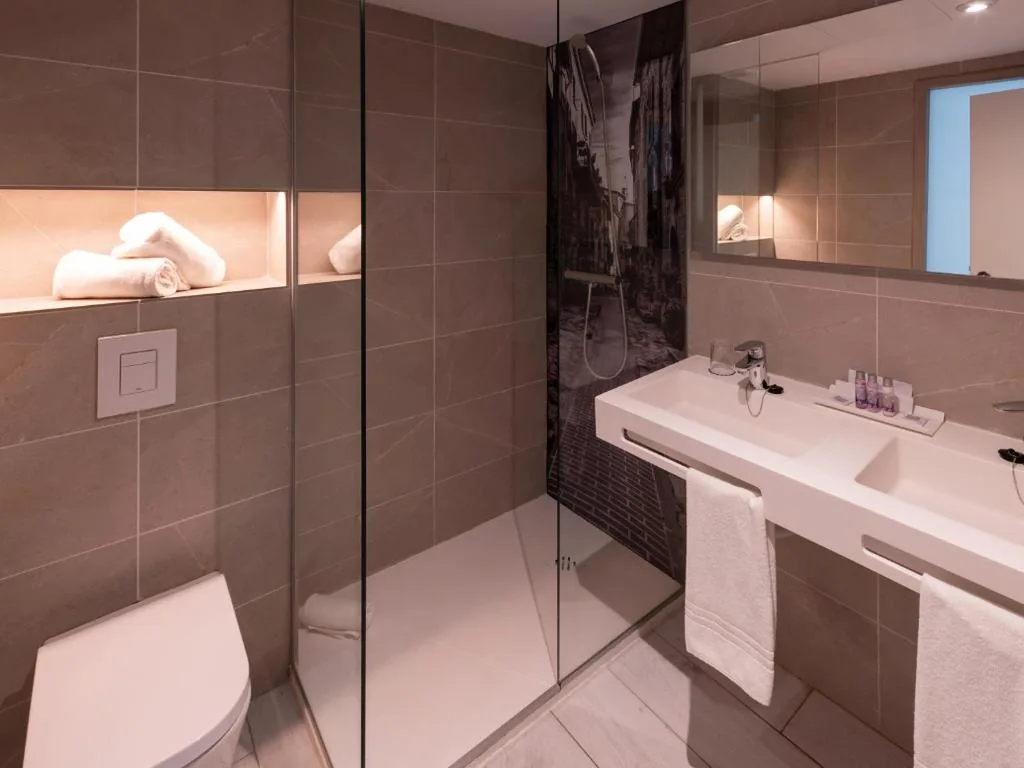 Habitación Cuádruple con balcón — Hotel Bahia del Sol