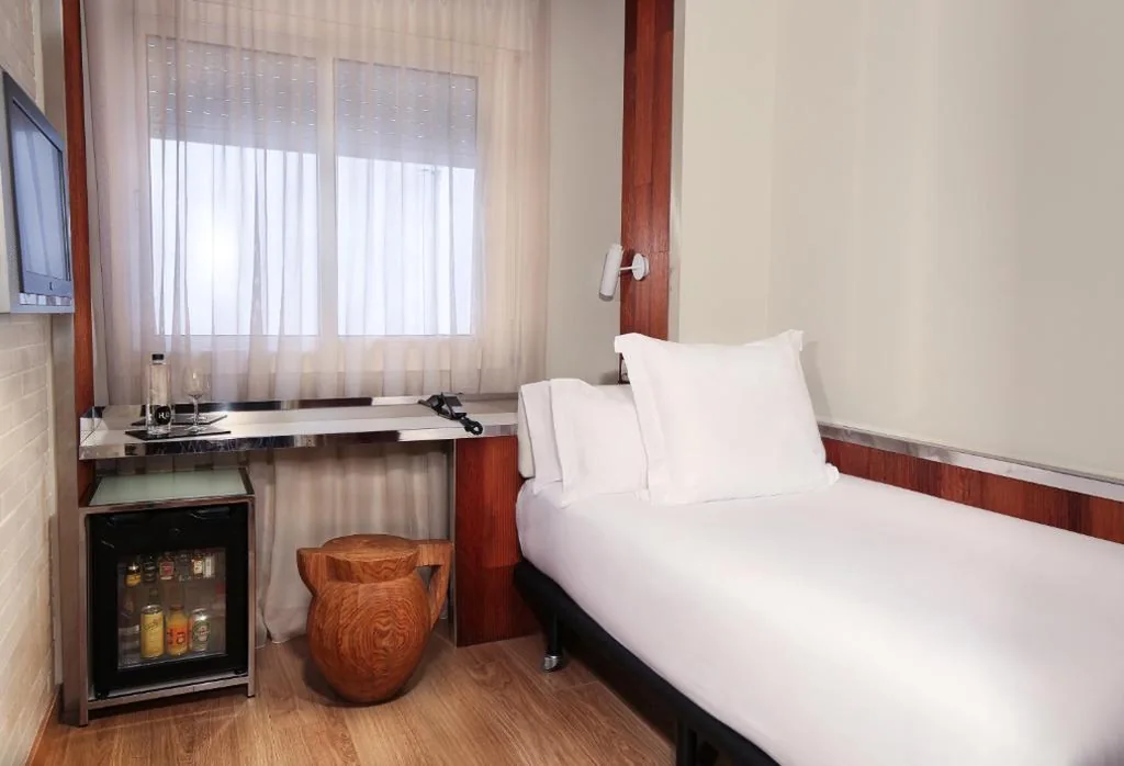 Habitación Individual — Hotel Balmes, a member of Preferred Hotels & Resorts