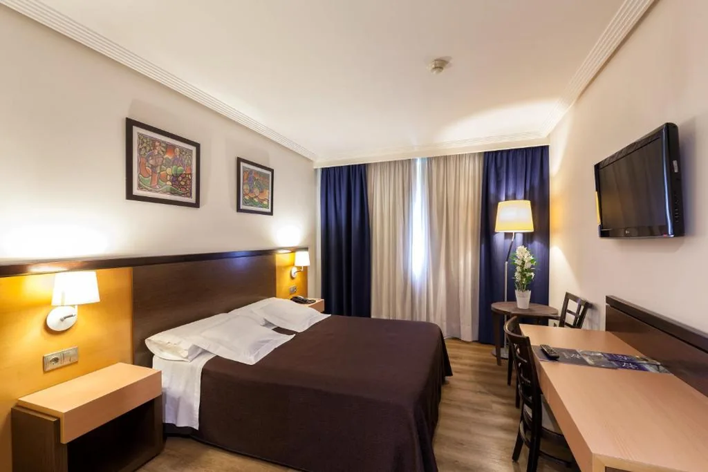 Quarto Duplo - 2 camas — Hotel Balneario de Compostela