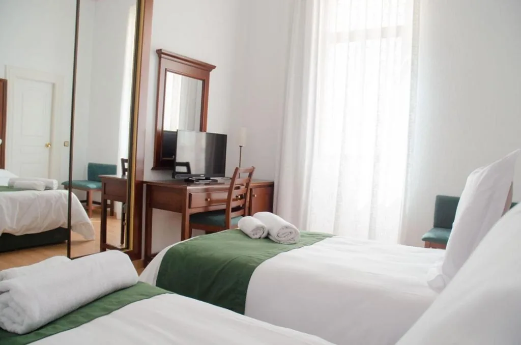 Doppelzimmer – 1 oder 2 Betten — Hotel Balneario de Marmolejo