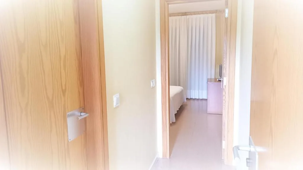 Habitación Doble con balcón - 1 o 2 camas — Hotel Balneario de Retortillo