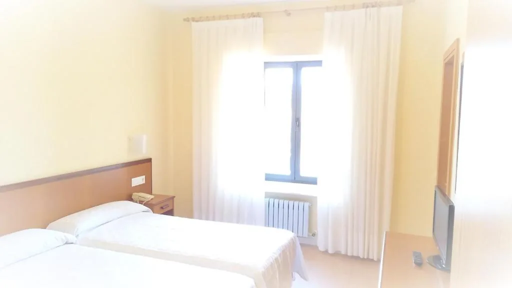 Habitación Doble Estándar - 1 o 2 camas — Hotel Balneario de Retortillo