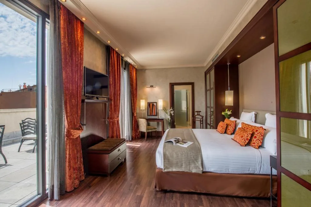 Suite Junior — Hotel Barcelona Center