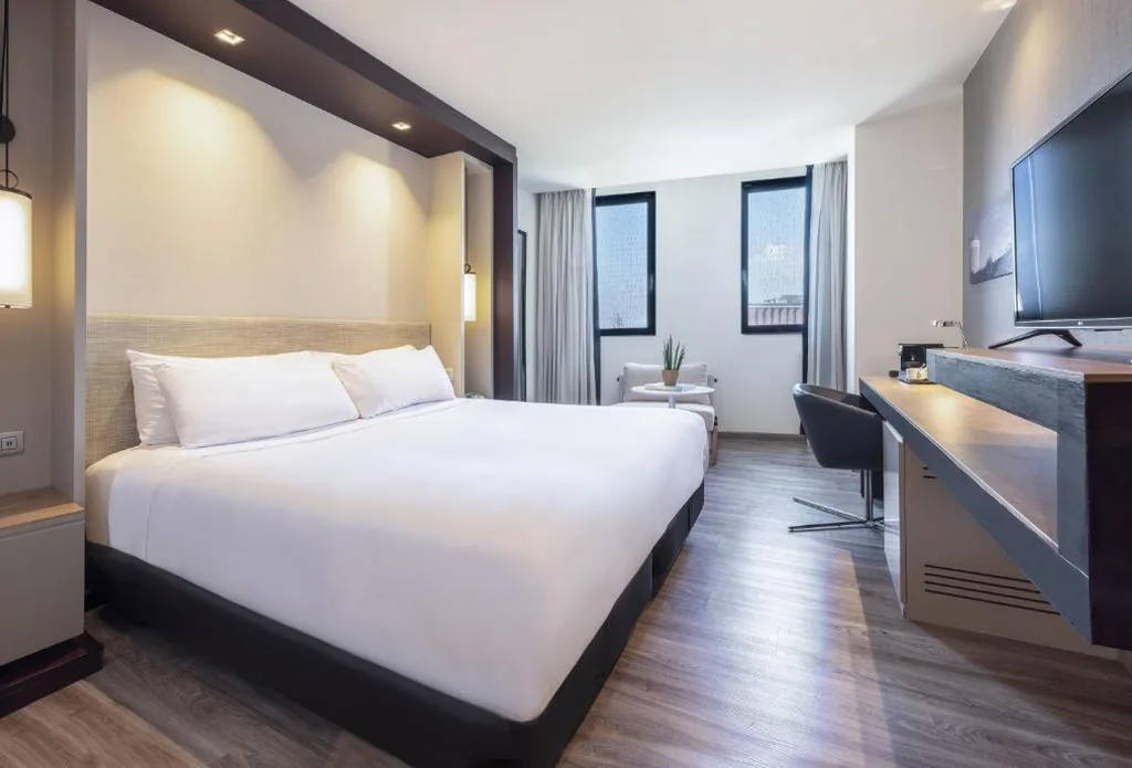Quarto Premium — Hotel Barcelona Condal Mar, Affiliated by Meliá