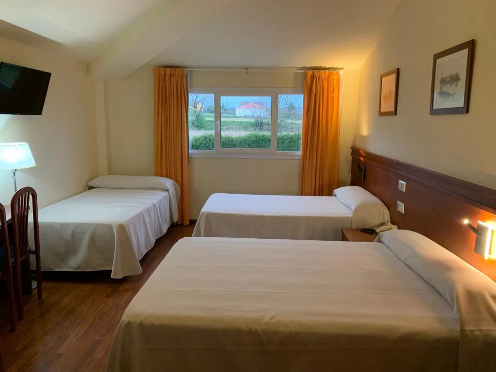 Chambre triple — Hotel Barreiro