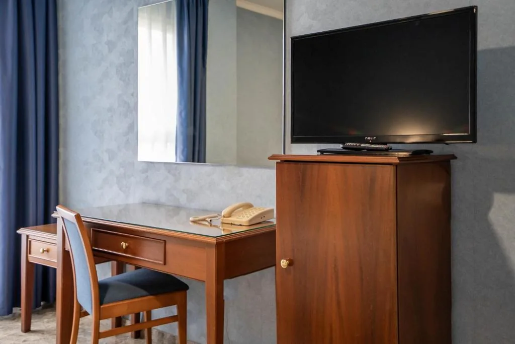Habitación Familiar (2 adultos + 1 niño) — Hotel Bartos