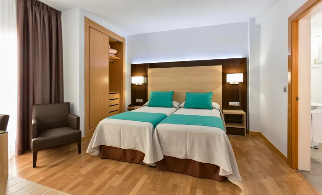 Habitación Doble - 1 o 2 camas — Hotel Baviera