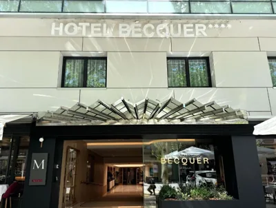 Hotel Bécquer — Foto 3