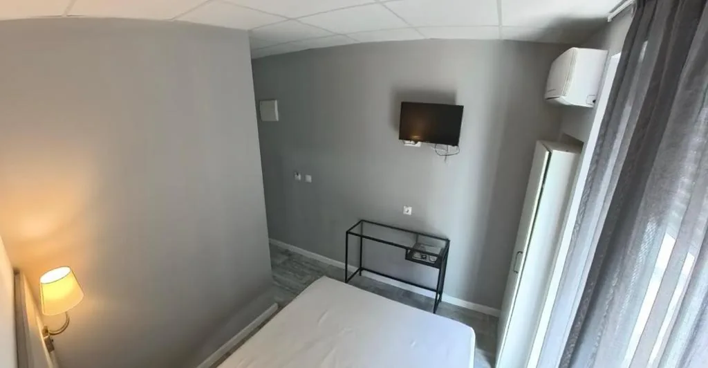 Camera doppia — Hotel Bed and Breakfast Benidorm