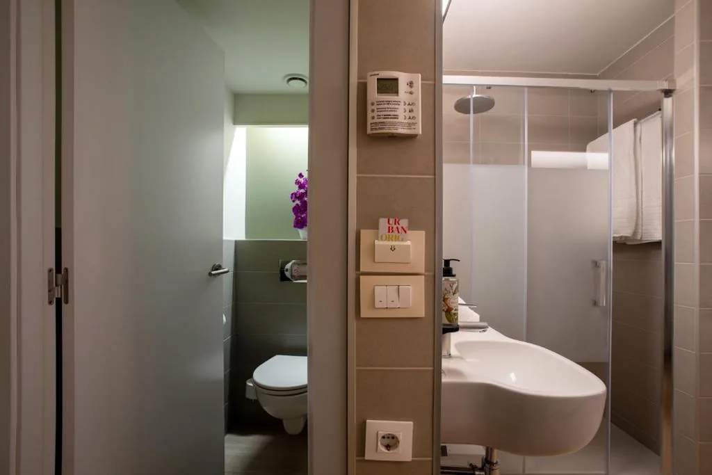 Habitación Doble - 1 o 2 camas — Hotel Bed4U Pamplona