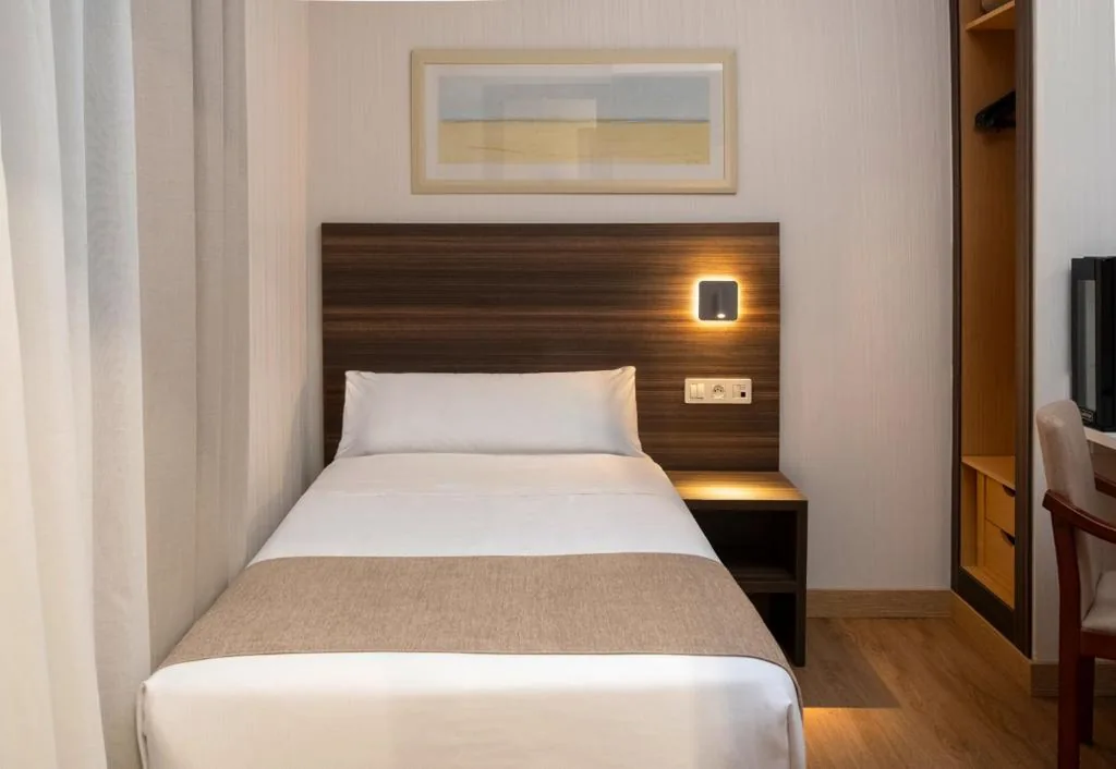 Quarto Individual — Hotel Belcaire