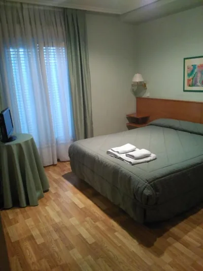 Hotel Benlloch — Foto 10