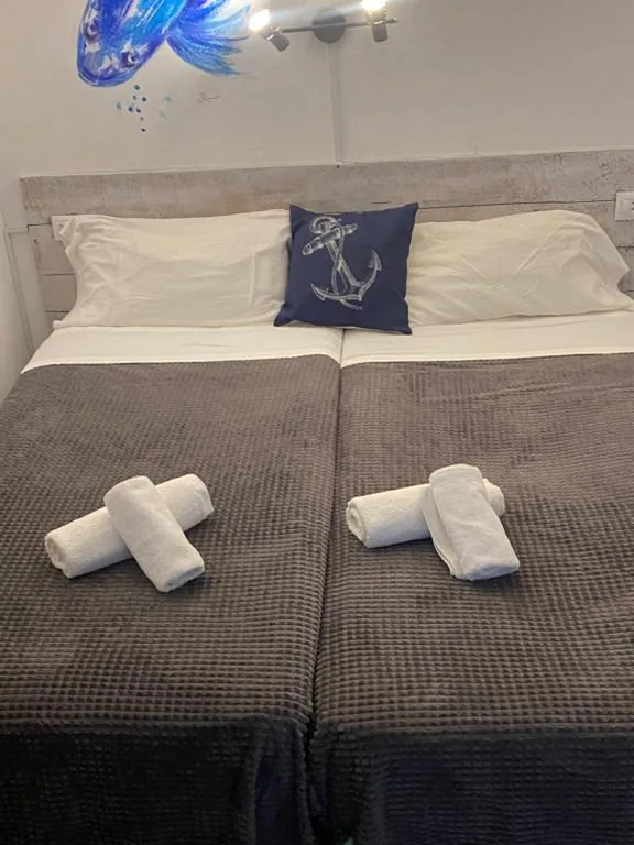 Camera Doppia con Letti Singoli — Hotel Bergantí