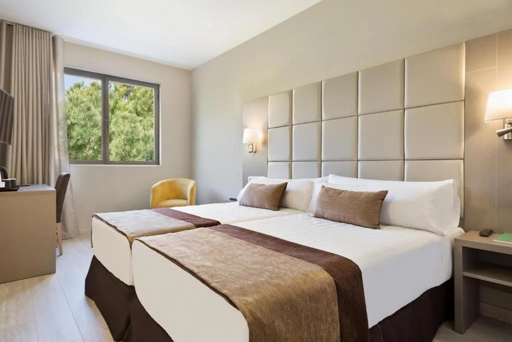 Habitación Doble Business con vistas al jardín — Hotel Best Front Maritim