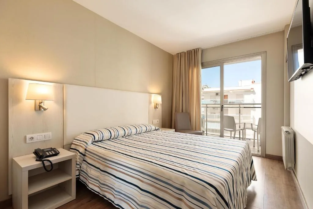 Habitación Estándar - 1 cama grande — Hotel Best San Diego