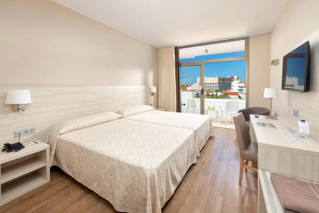 Doppelzimmer mit Poolblick — Hotel Best Tenerife