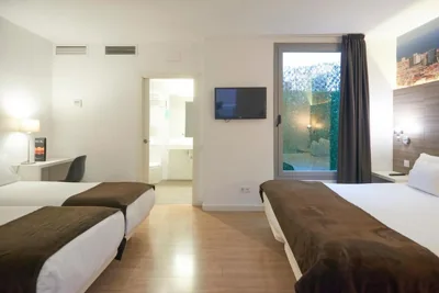 Hotel BESTPRICE Diagonal — photo 2