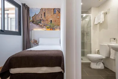 Hotel BESTPRICE Girona — foto 3
