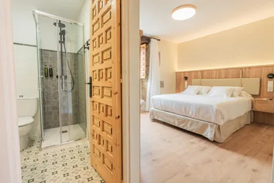Hotel BESTPRICE Santillana — foto 3