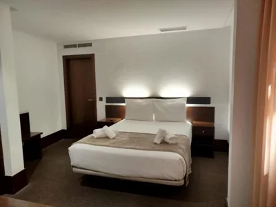 Hotel BESTPRICE Toledo — Foto 11