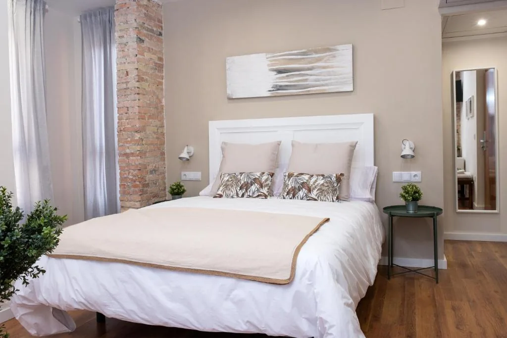 双人间（带私人浴室） — Hotel Bienvenidos Rooms Xàtiva