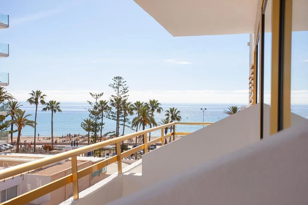Doppelzimmer mit seitlichem Meerblick - 1 oder 2 Betten — Hotel Biniamar