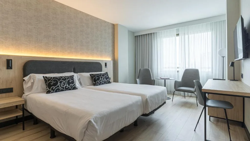 Komfort-Zweibettzimmer — Hotel Blanca de Navarra