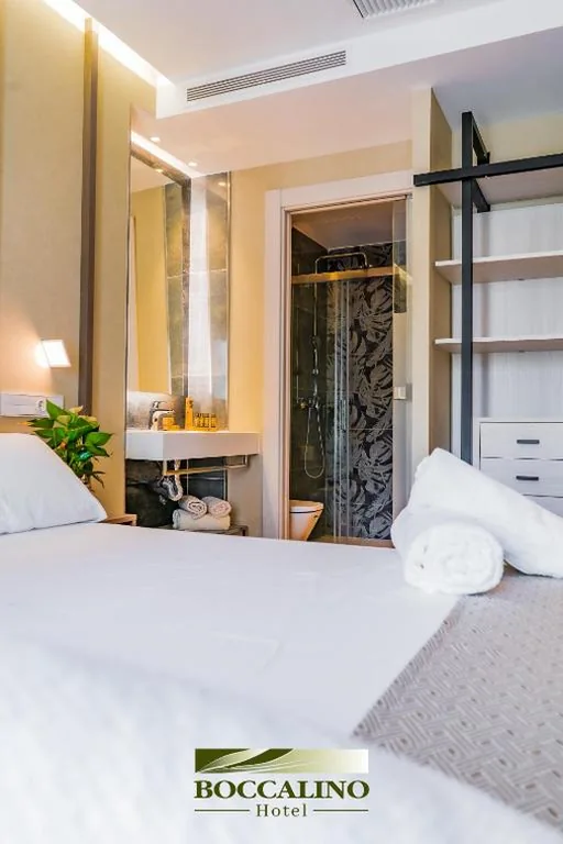 Habitación Doble con balcón — Hotel Boccalino Sitges