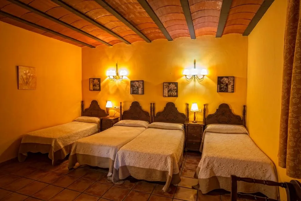 Habitación cuádruple — Hotel Bodega La Venta