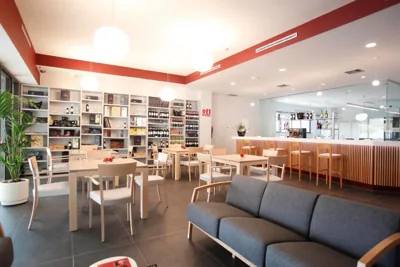 Hotel Bodegas Traslascuestas - GRUPO PIÉROLA — foto 4