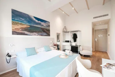 Hotel Bon Repòs l'Ametlla de Mar — Foto 8