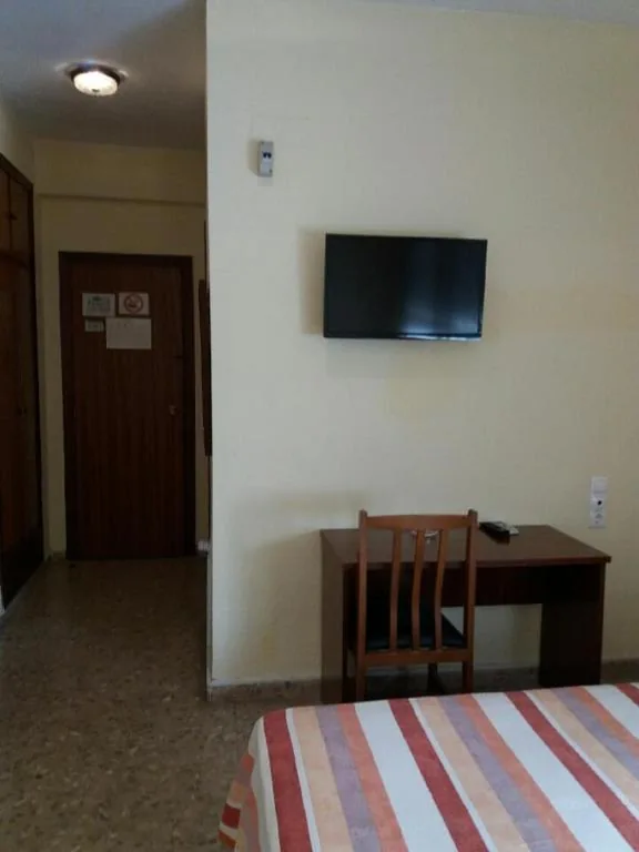 Quarto Individual — Hotel Borja