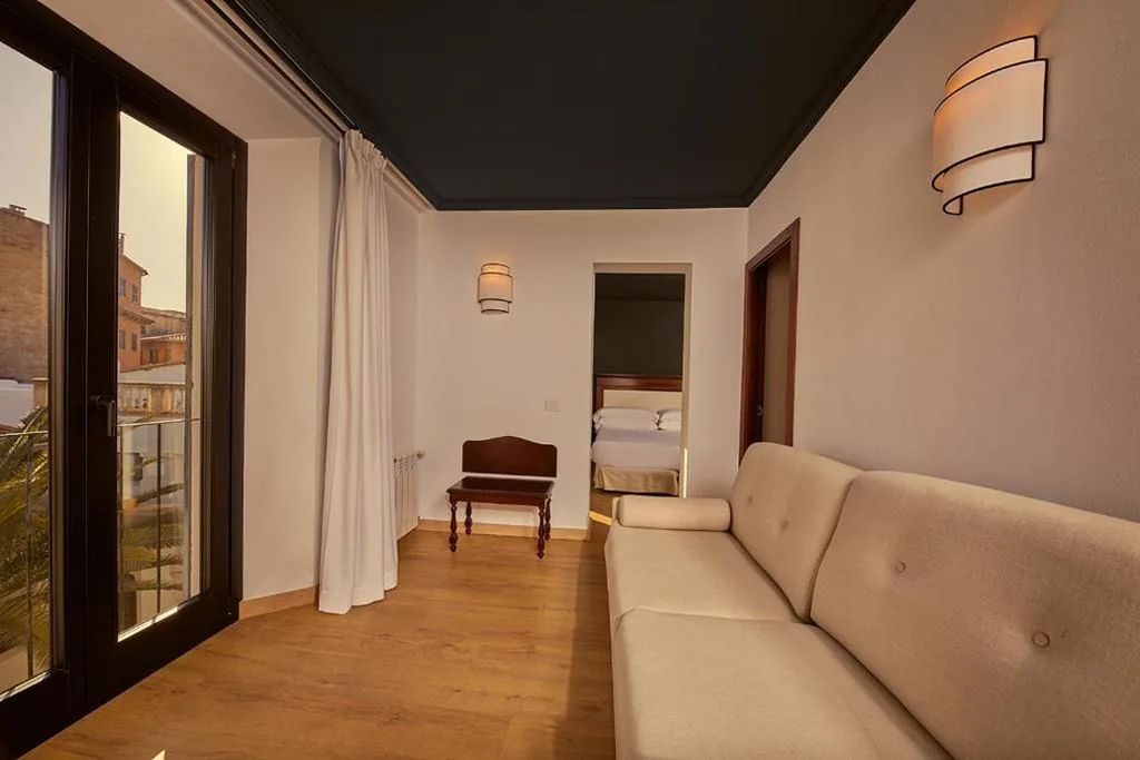 Superior tweepersoonskamer - 1 of 2 bedden — Hotel Born