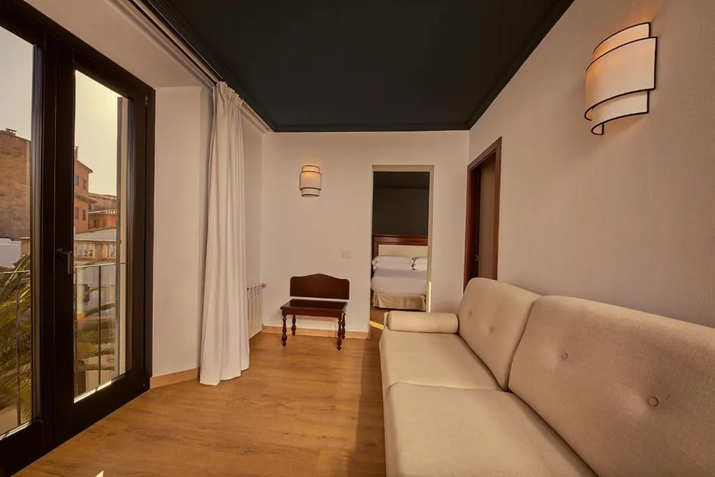 Driepersoonskamer — Hotel Born