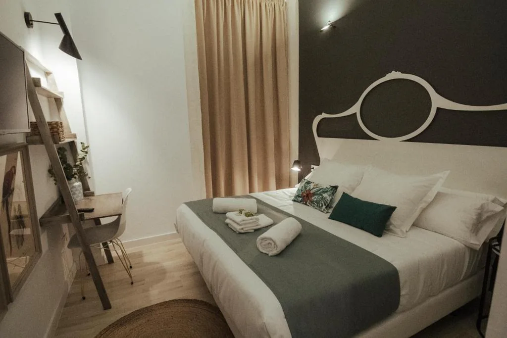 Habitación Doble — Hotel Boutique Alicante Palacete S.XVII Adults Only