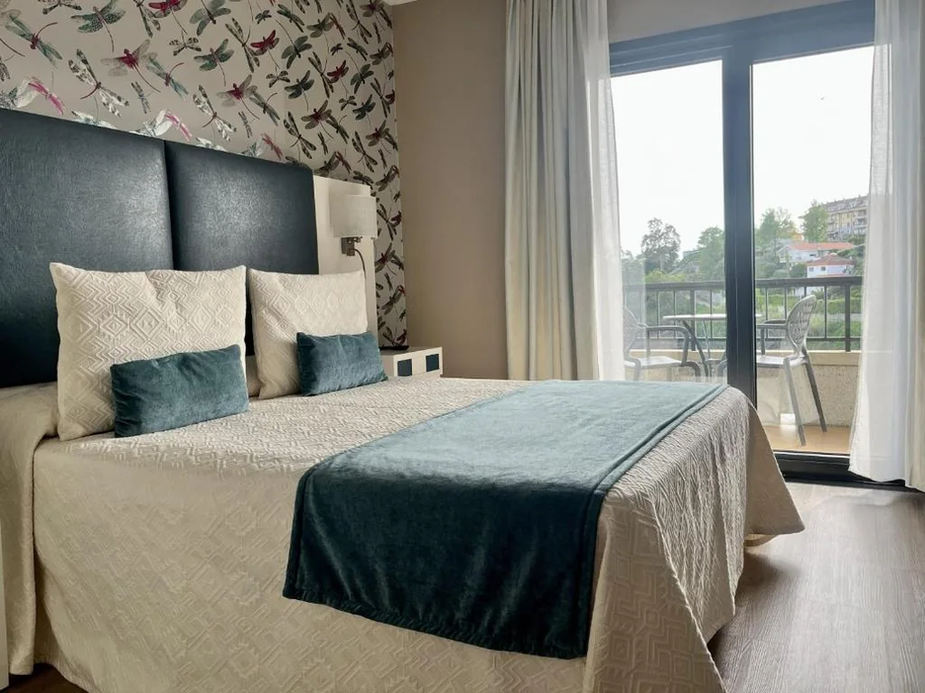 Habitación Doble con vistas al mar — Hotel Boutique Aquaria Caneliñas