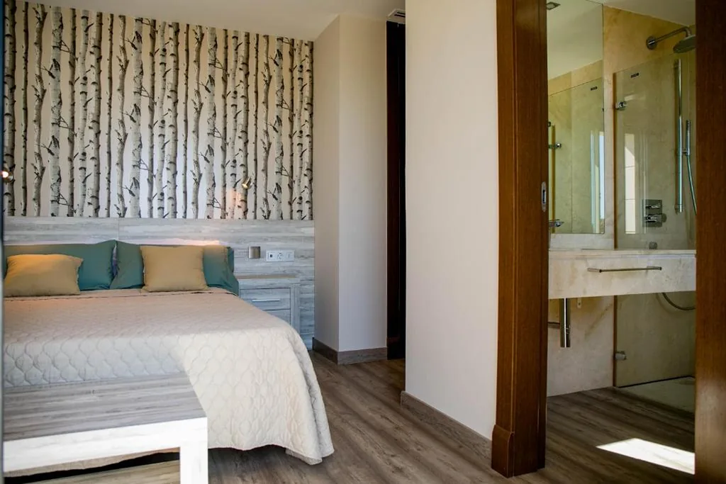 Doppelzimmer mit Balkon und Meerblick — Hotel Boutique Aroma de Mar