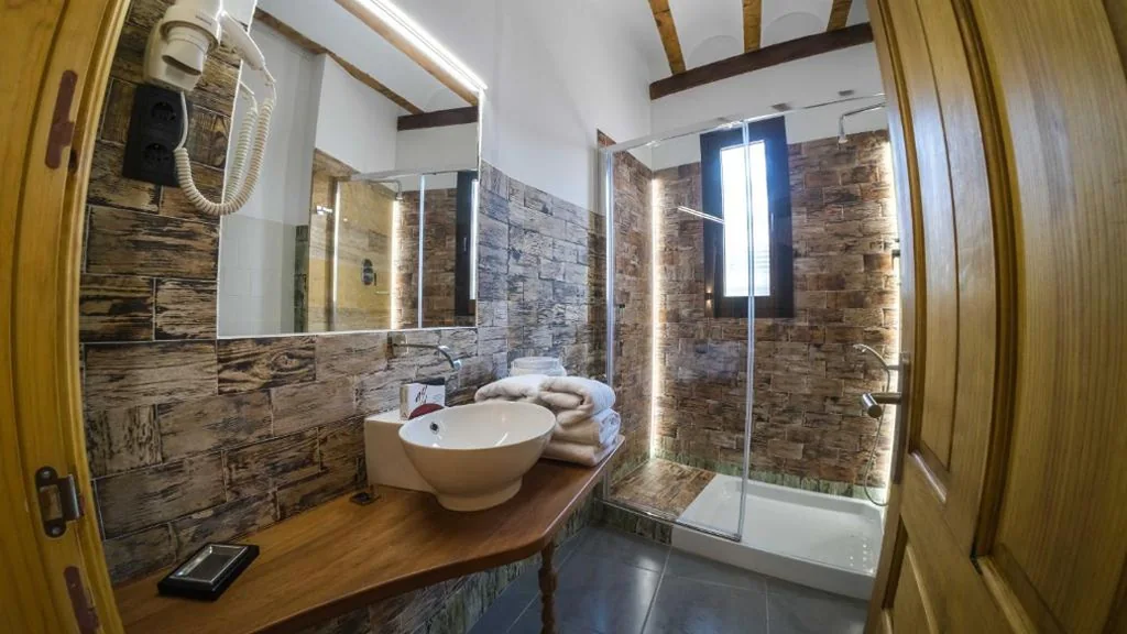 Quarto Duplo Superior - 1 ou 2 camas — Hotel Boutique Arte y Descanso