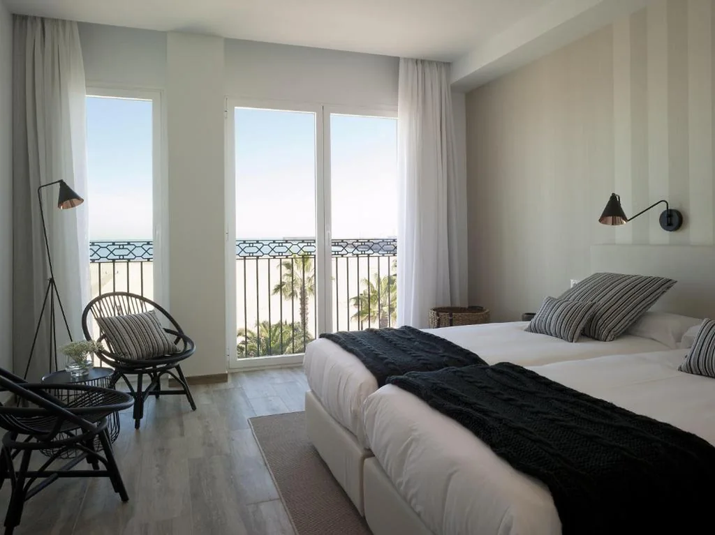 Doppelzimmer mit Meerblick — Hotel Boutique Balandret