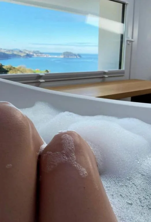 Camera matrimoniale Deluxe con vista mare — Hotel Boutique Berazadi Berri