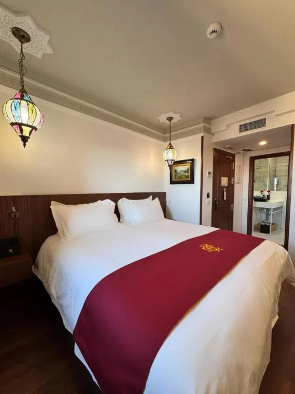 Standard Twin Room — Hotel Boutique Casón De Los López