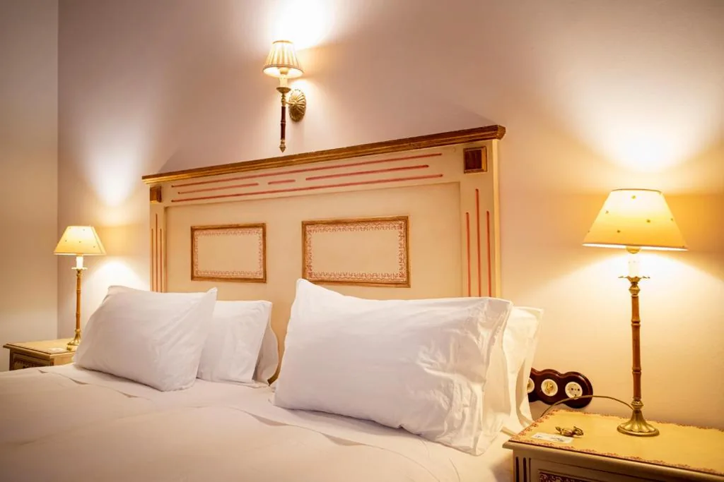 Standard Twin Room — Hotel Boutique Conde de la Corte