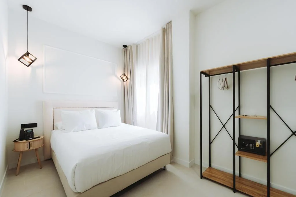 Chambre Double Deluxe — Hotel Boutique Crisal