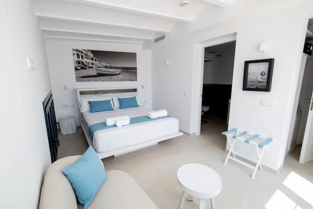 Suite con piscina privata — Hotel Boutique Es Blau