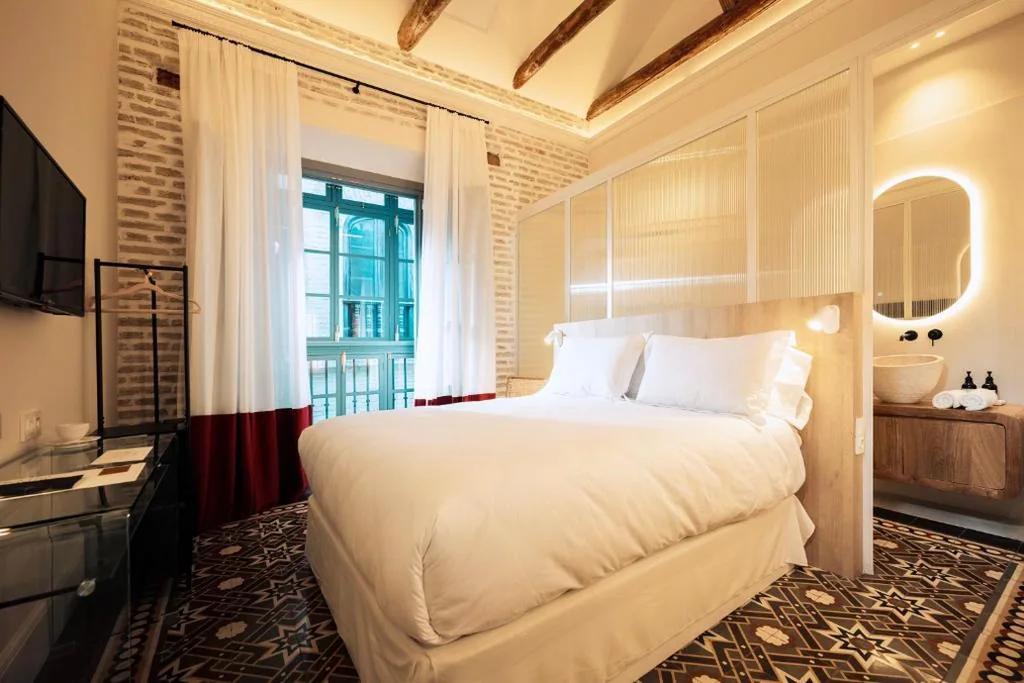 Quarto Duplo Deluxe com varanda — Hotel Boutique Escudo del Carmen