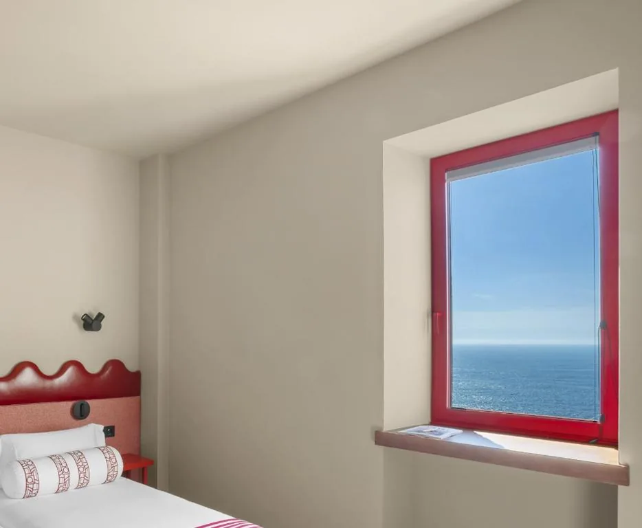 Habitación Doble con vistas al mar — Hotel Boutique Faro Silleiro
