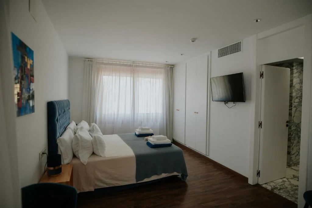 Doppelzimmer mit Terrasse – 1 oder 2 Betten — Hotel Boutique Hort de Nal