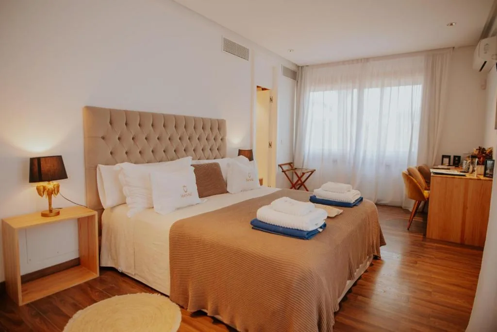Doppelzimmer mit Terrasse — Hotel Boutique Hort de Nal