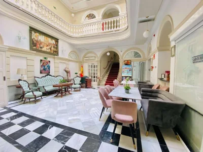 Hotel Boutique Las Cortes De Cádiz — foto 11