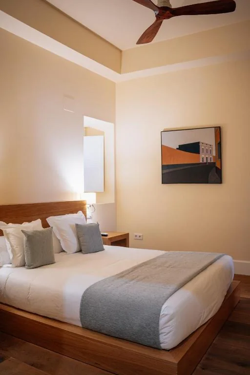 Suite con bañera de hidromasaje — Hotel Boutique Palacio Corredera